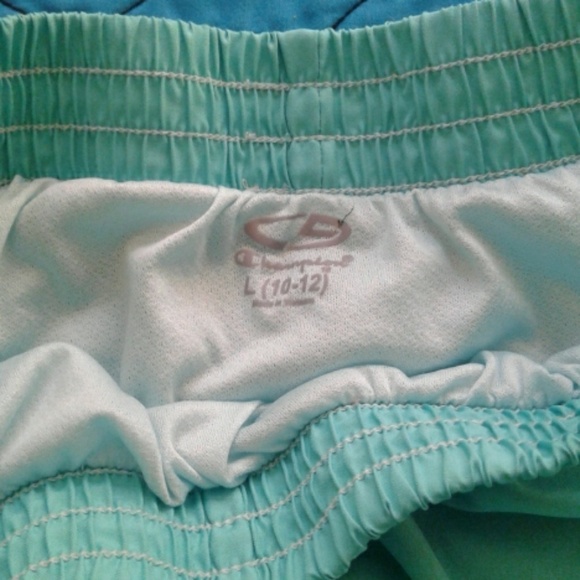 Teal champion soccer shorts - Picture 3 of 4